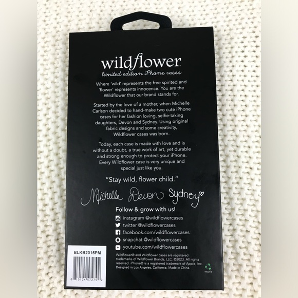 NIB Wildflower Limited Edition iPhone 15 Pro Max Case. - Picture 4 of 6